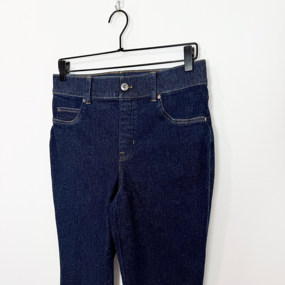 Spanx SPANXshape EveryWear Flare Jeans Raw Indigo size Medium - Picture 4 of 8